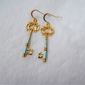 Helen Statement Earrings